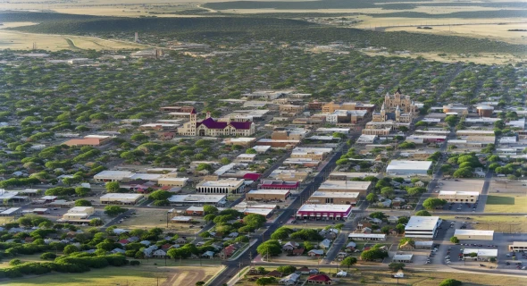 Bastrop vs Lockhart: Comparing Central Texas Real Estate and Lifestyles+