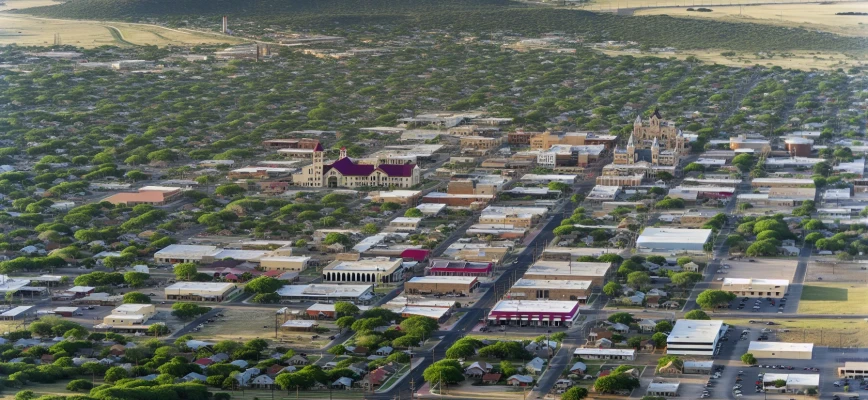 Bastrop vs Lockhart: Comparing Central Texas Real Estate and Lifestyles+