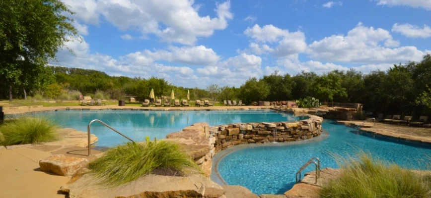 Expensive Neighborhoods: Lake Travis—The Most Luxurious and Exclusive