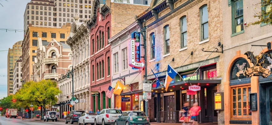 Exploring the Cool Neighborhoods in Austin, Texas - 2023 Guide