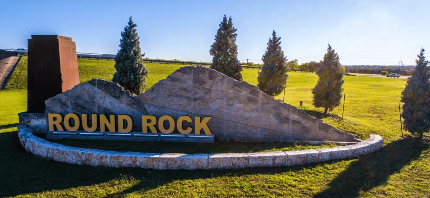 Round Rock Vs Cedar Park, TX