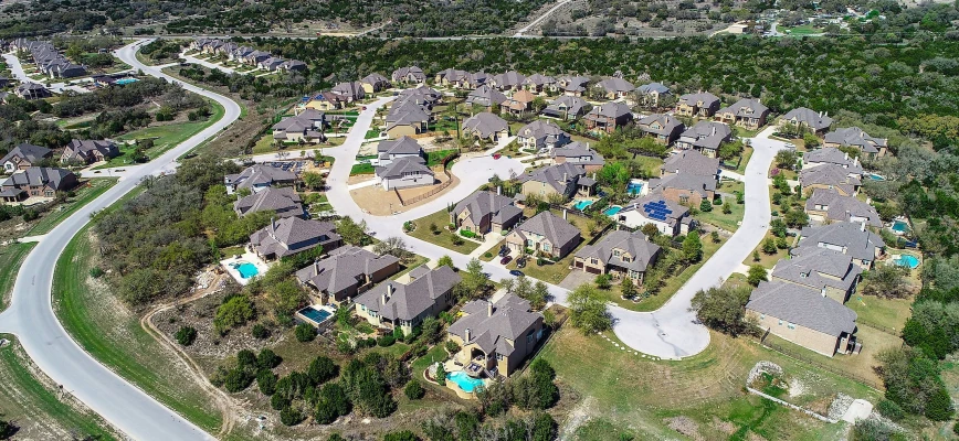 9 Essential Tips for Moving to Wimberley, TX in 2023