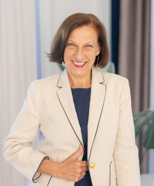 Arlene Maze
